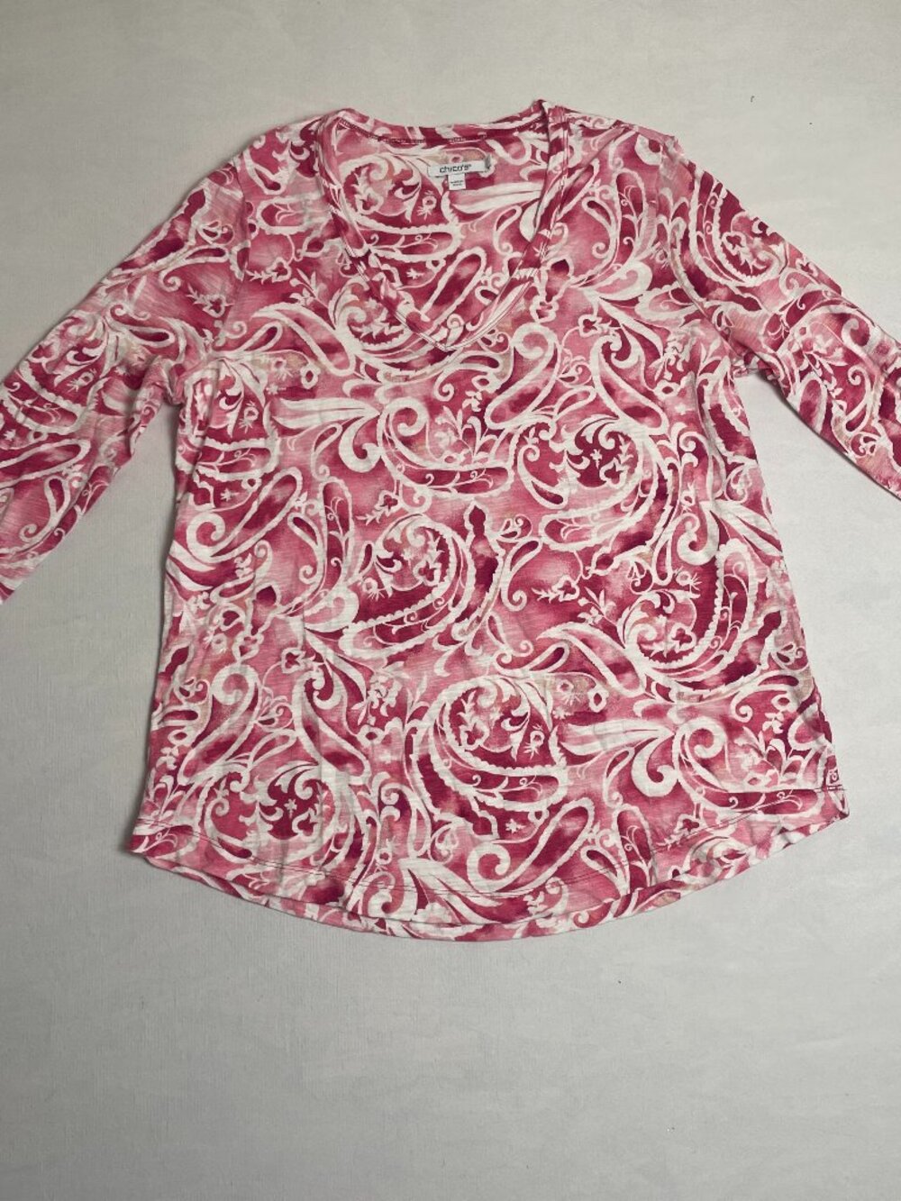 Women’s CHICO’S TEE SHIRT ladies size L pink white